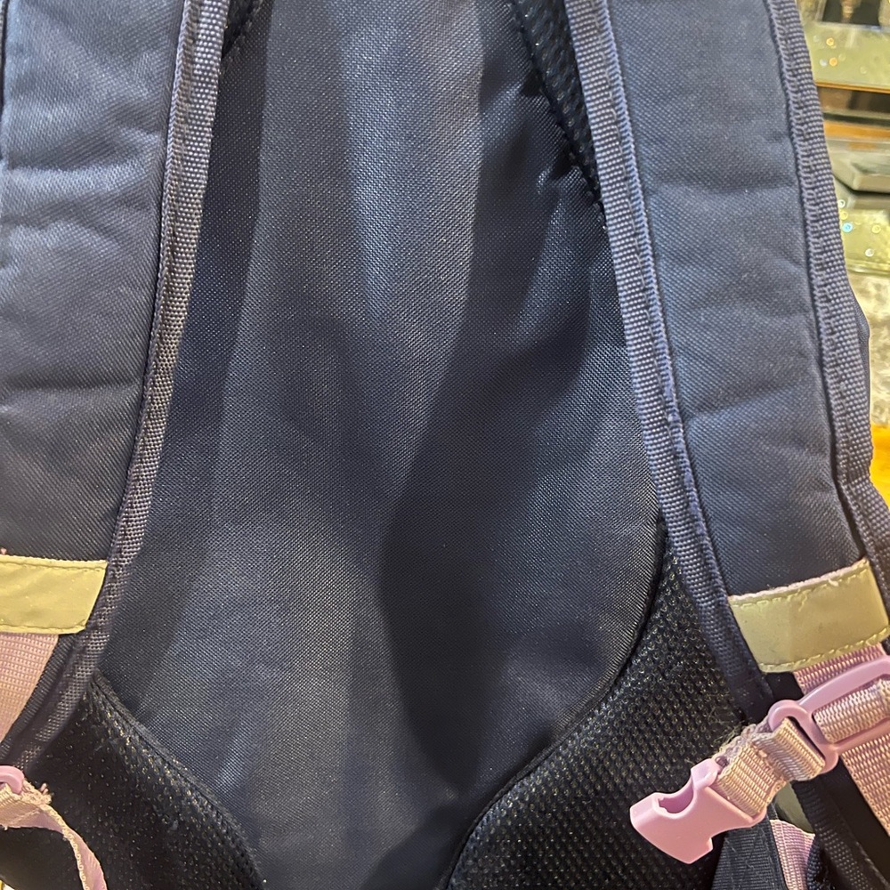 Panda back pack - Picture 3 of 6